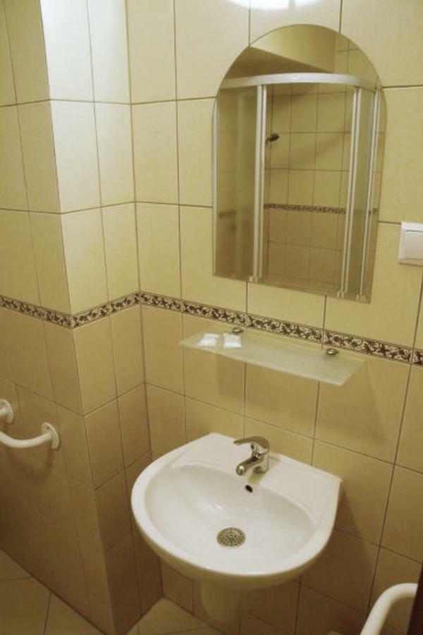 Hotel Iskra Ряшів Екстер'єр фото